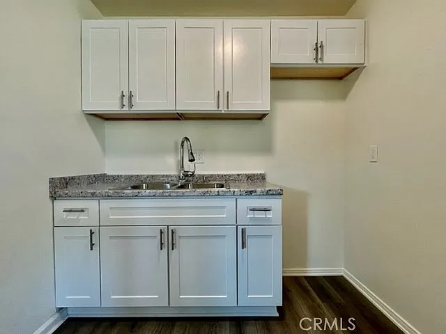 1811 W Sallie Ln #5 — Photo 14