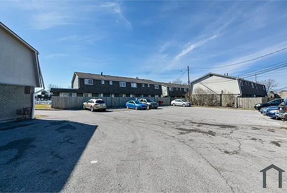 2 bed, 1150 sqft, $1,200 — Photo 3