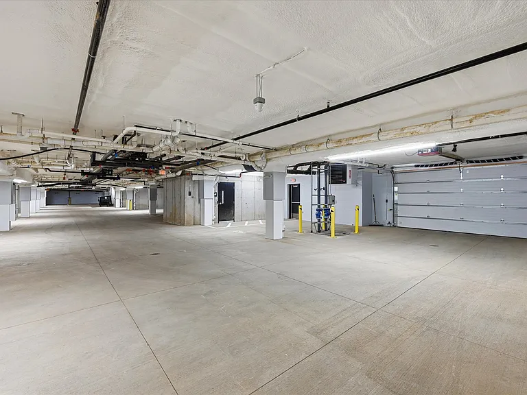 Parking Garage