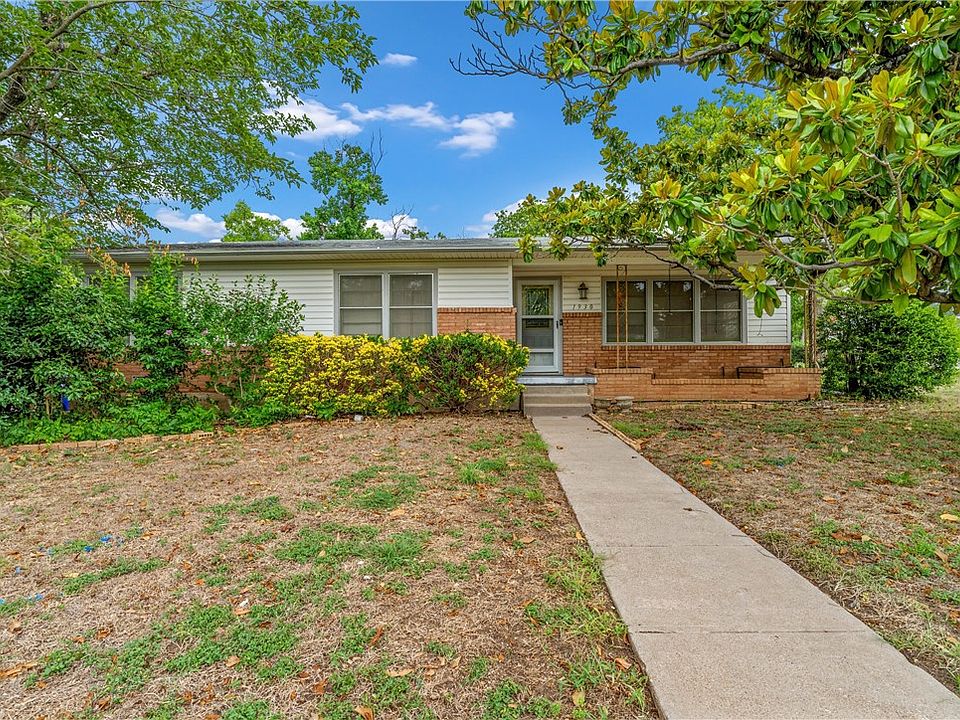 1st image of 1930 Northcrest Dr
