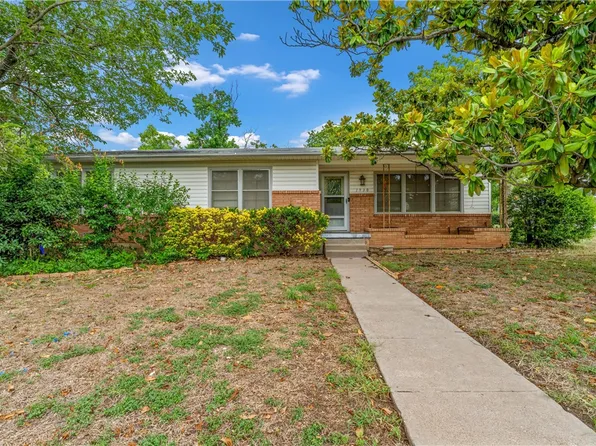 1930 Northcrest Dr, Waco, TX 76710