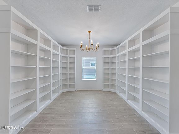 3rd image of 75776 ESTUARY Way