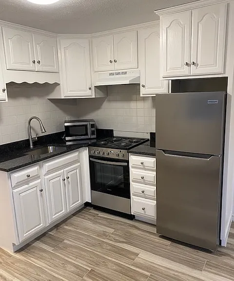 30-34 Salem End Rd #51 — Photo 1