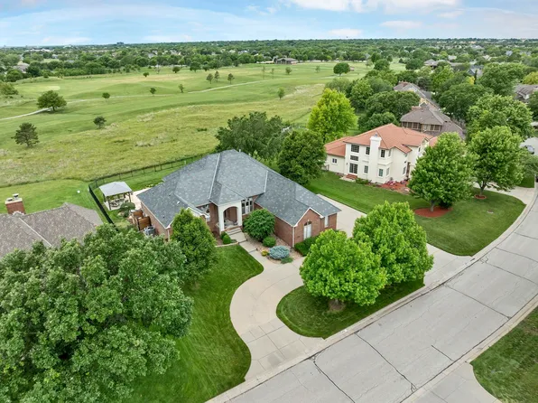 4015 N Tara Cir, Wichita, KS 67226