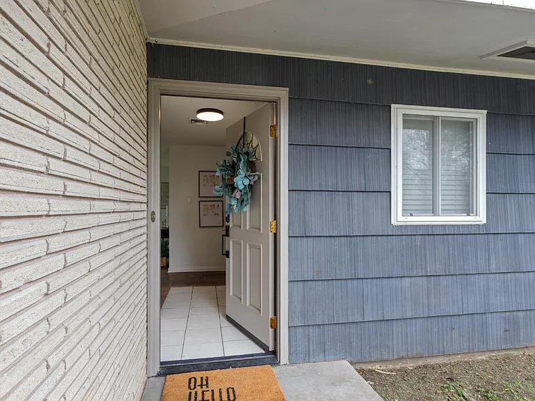 165 Antigua Dr — Photo 3