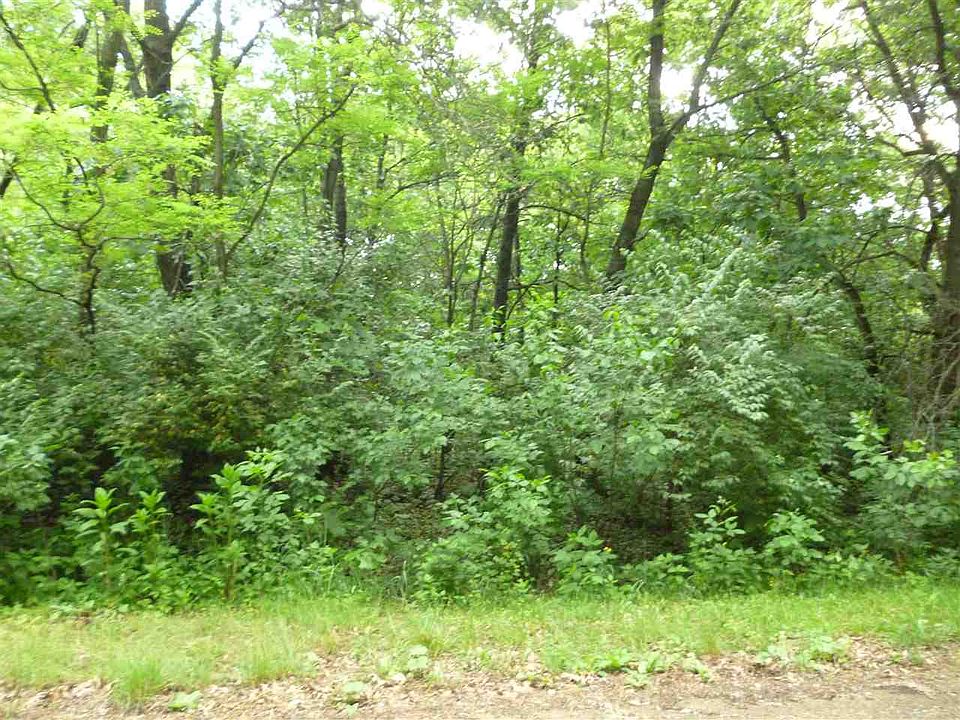 1st image of 812 Lakewood Greens Dr