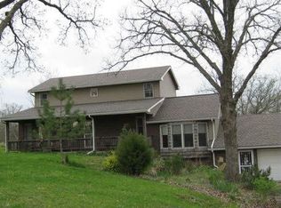 23322 S Prettyman Rd, Harrisonville, MO 64701