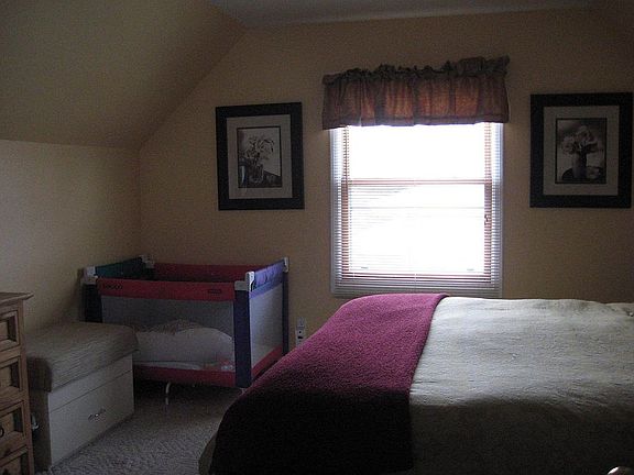 Upstairs bedroom