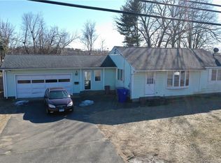 176 Elm St, Enfield, CT 06082