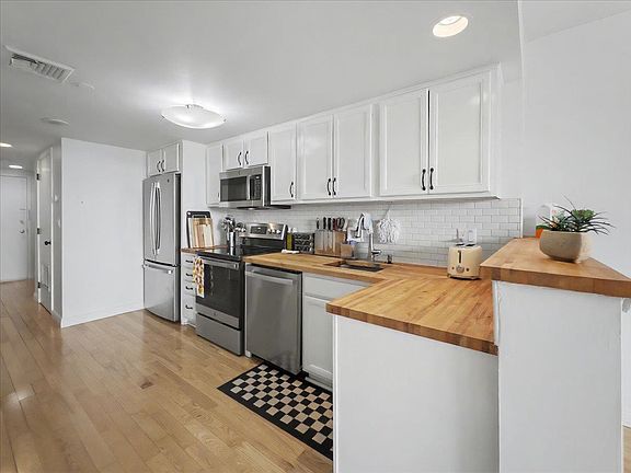 4th image of 689 Luis M Marin Blvd Unit 704