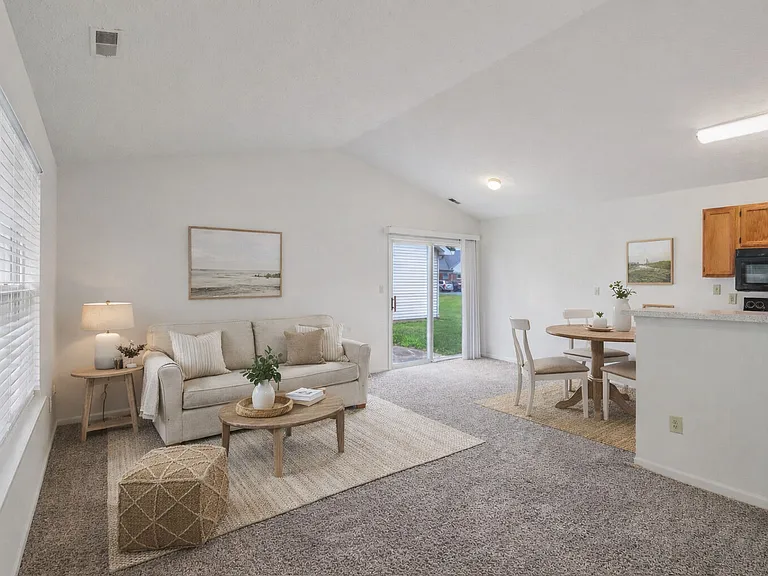 Broadway Village Apartments — Photo 10