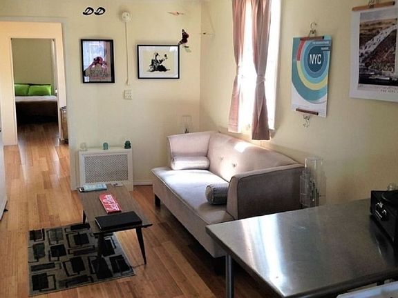 2nd image of 311 Eckford St #7