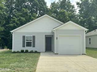 344 Arrowhead Dr, Johnson City, TN 37601