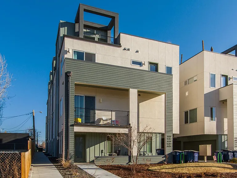 3127 W 18th Ave — Photo 1