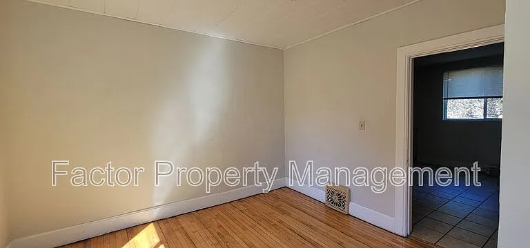 1108 N 6th St — Photo 4