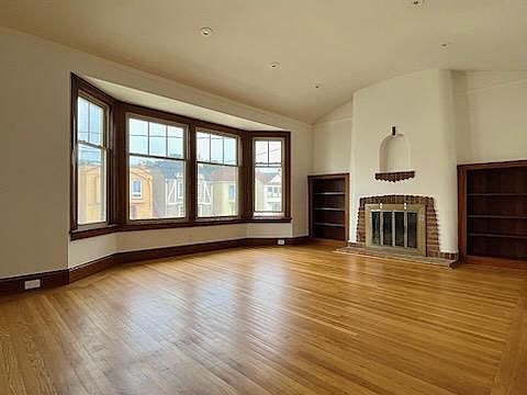 1st image of 2623 21st Ave #M