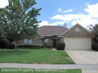 6025 Sandalwood Dr, Bossier City, LA 71111