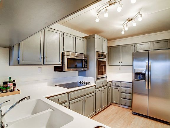 5th image of 745 Royal Crest Cir #123