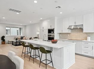2581 Broom Ln, Carlsbad, CA 92008