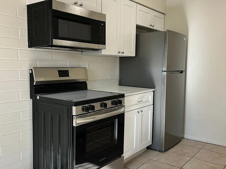 Catalina View Apartments — Photo 78