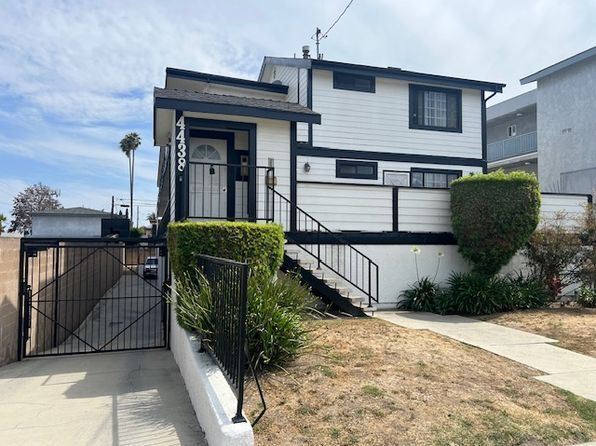 4438 W 136th St APT B