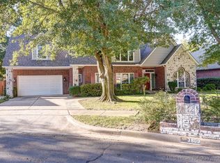 3809 W Vandalia St, Broken Arrow, OK 74012