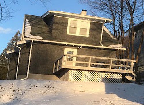 2nd image of 400 Lillian Ave