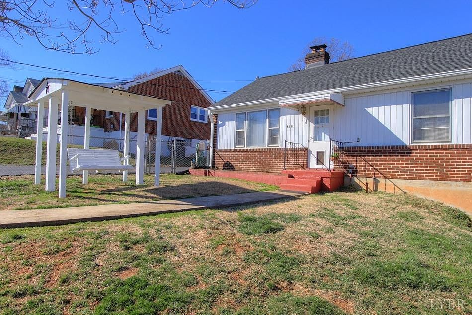 1st image of 1911 Hughes Ave
