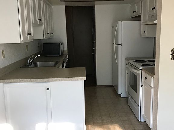 3rd image of 4800 200th St SW APT E103