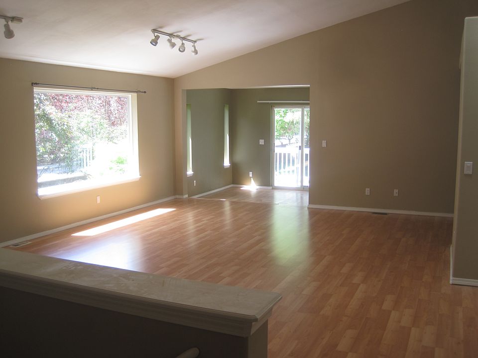 2nd image of 2784 N Stone Pines Ct