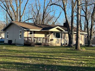 1432 Rolling Hills Rd, Lebanon, MO 65536