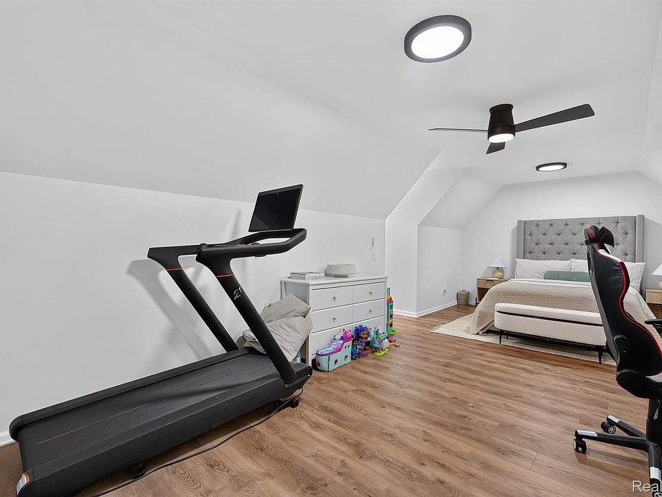 10073 Silver Lake Rd, photo 29