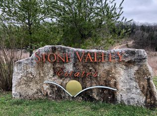 169 Rock Ridge Rd, Branson, MO 65616