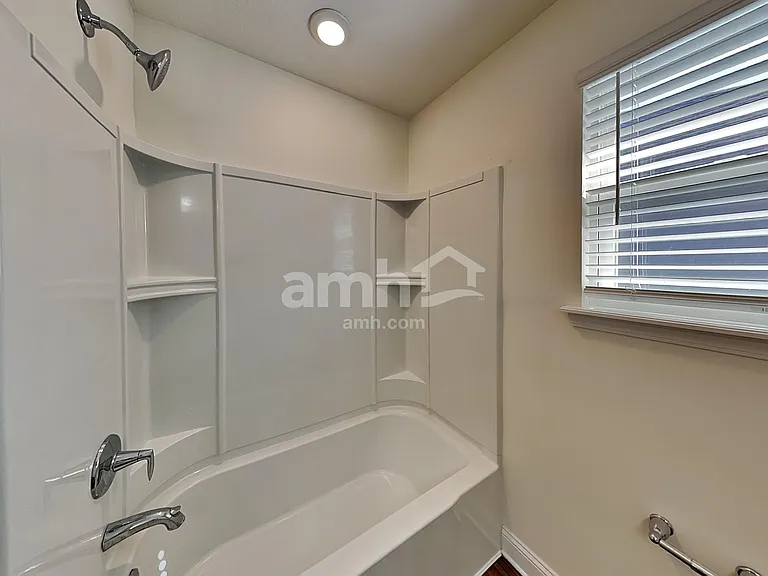 3154 Creek Village Ln — Photo 17