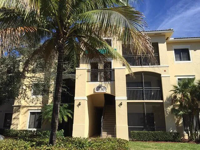 2730 Anzio Ct #303 — Photo 1