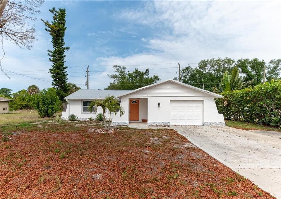 1st image of 2580 Shamrock Dr