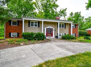 6190 Flemington Rd, Dayton, OH 45459