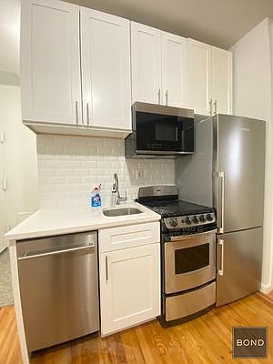 2nd image of 163 Mulberry St #6E
