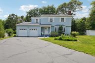 Sherwood Ct-2406-001.jpg