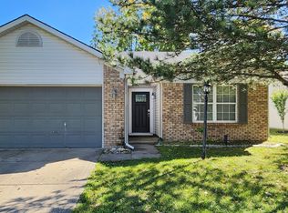 1417 Sanner Dr, Greenwood, IN