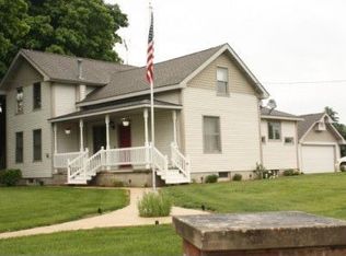 1915 Wolf Creek Hwy, Adrian, MI