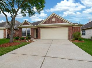 19926 Shore Meadows Ln, Richmond, TX 77407