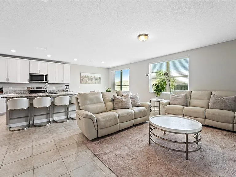 3053 Cassidy Ln — Photo 6