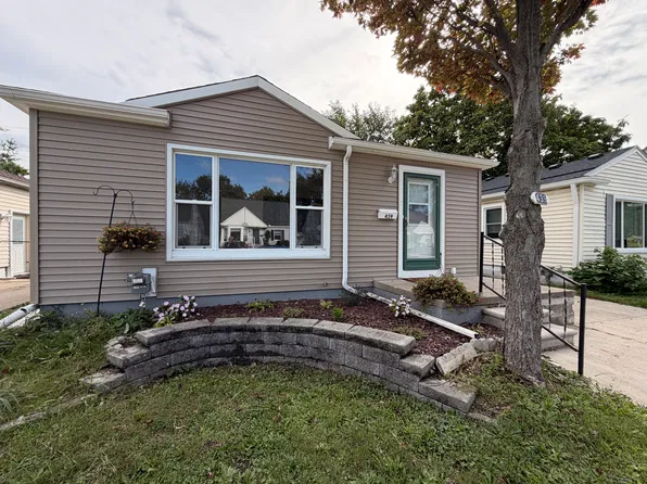 439 W Brockton Ave, Madison Heights, MI 48071