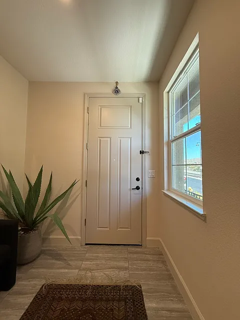2 bed, 2.5 bath, 1514 sqft, $4,200 — Photo 1