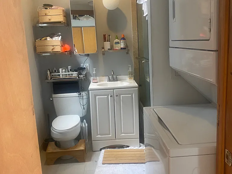 1151 W Erie St #3R — Photo 18