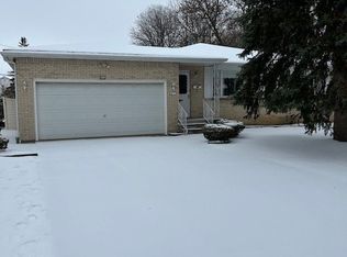 411 Frankhauser Rd, Williamsville, NY 14221