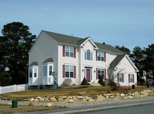 396 Raymond Rd, Plymouth, MA 02360