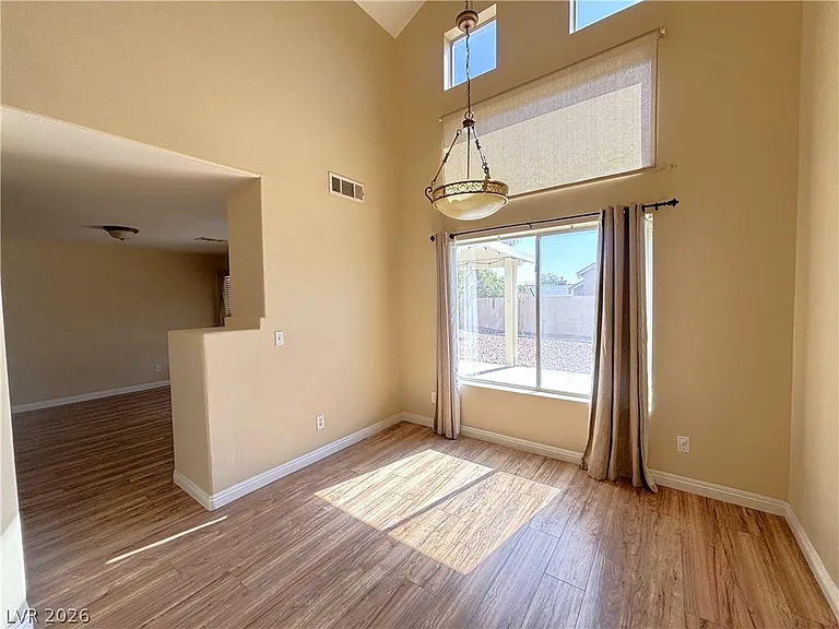 1324 Nugget Creek Dr — Photo 3