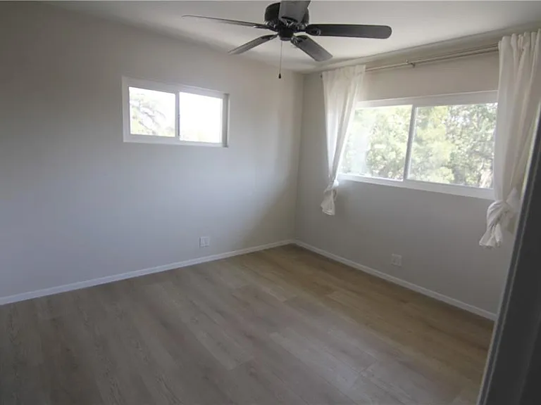 1512 N Allen Ave — Photo 13